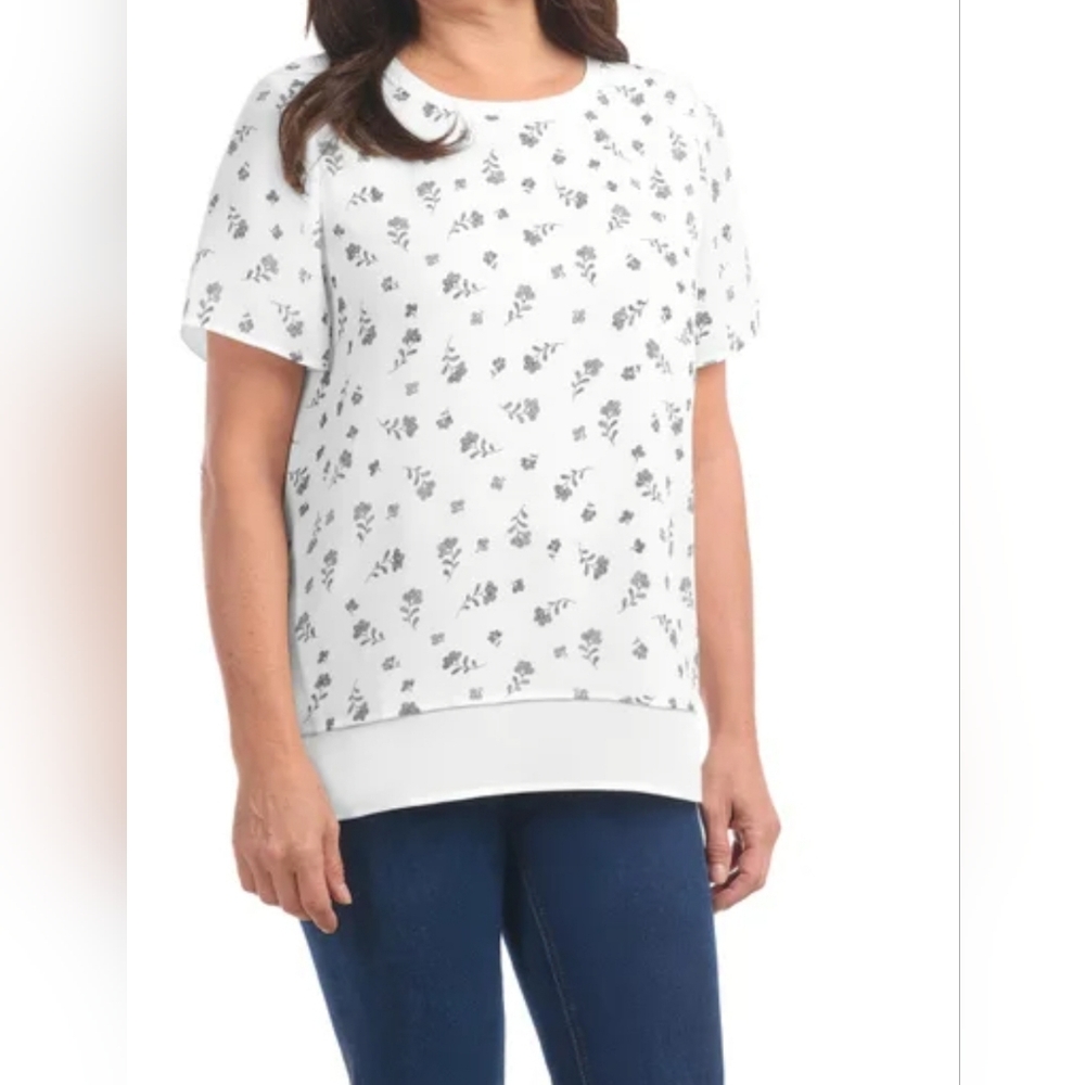 Boxy White and Black Short Sleeve Sweatshirt